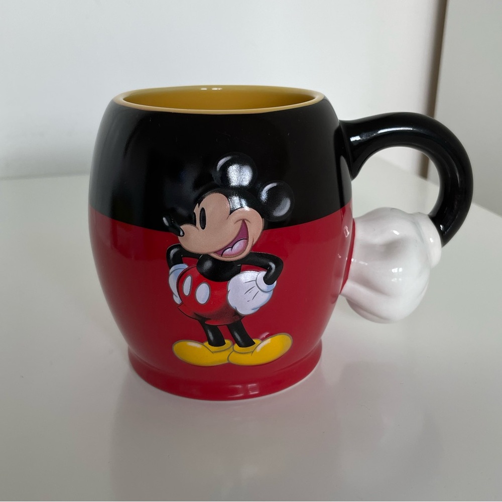 Disney Parks 18 oz Mug Featuring Mickey Mouse